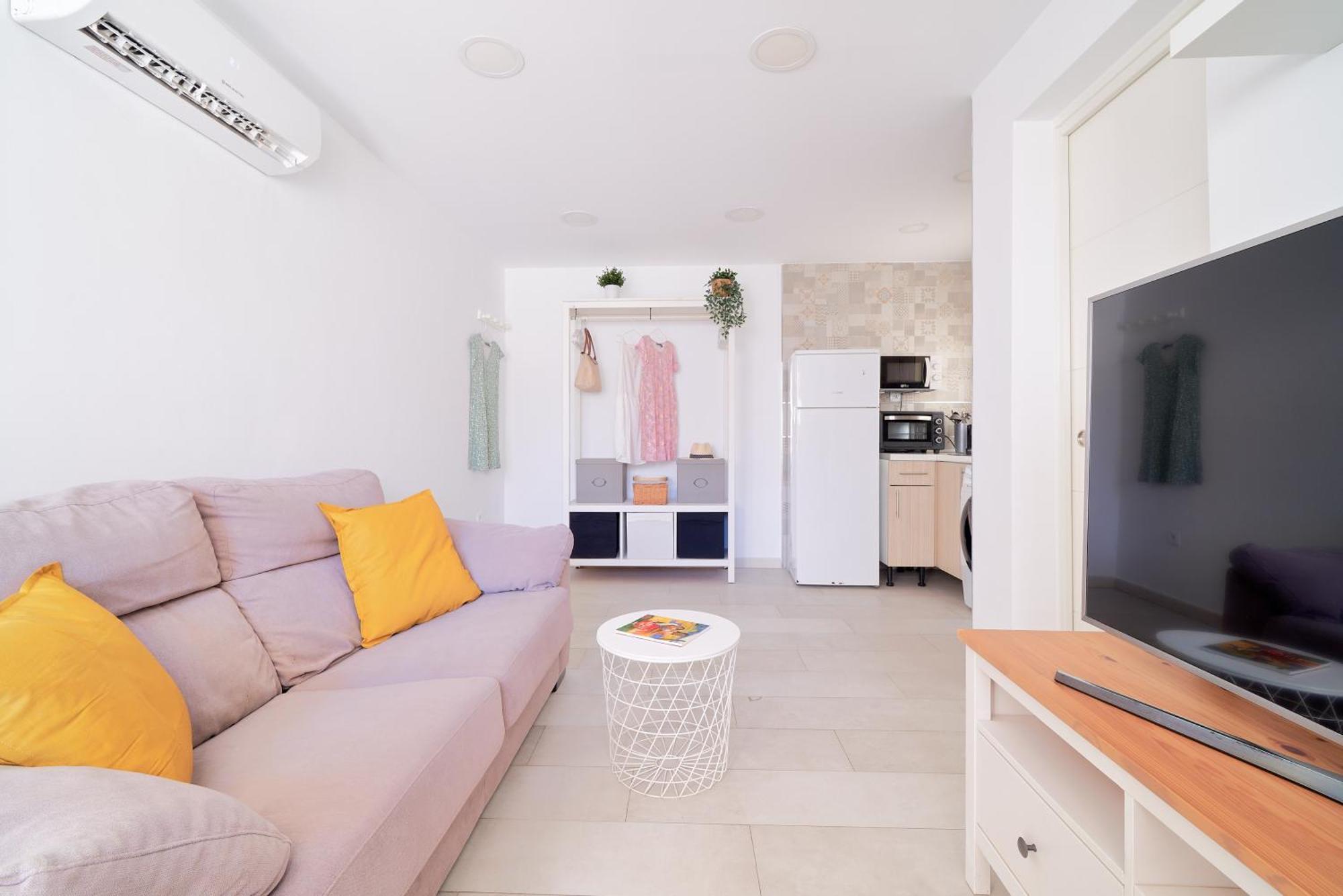 Romantico Estudio En La Playa De Pedregalejo By Alterhome 马拉加 外观 照片